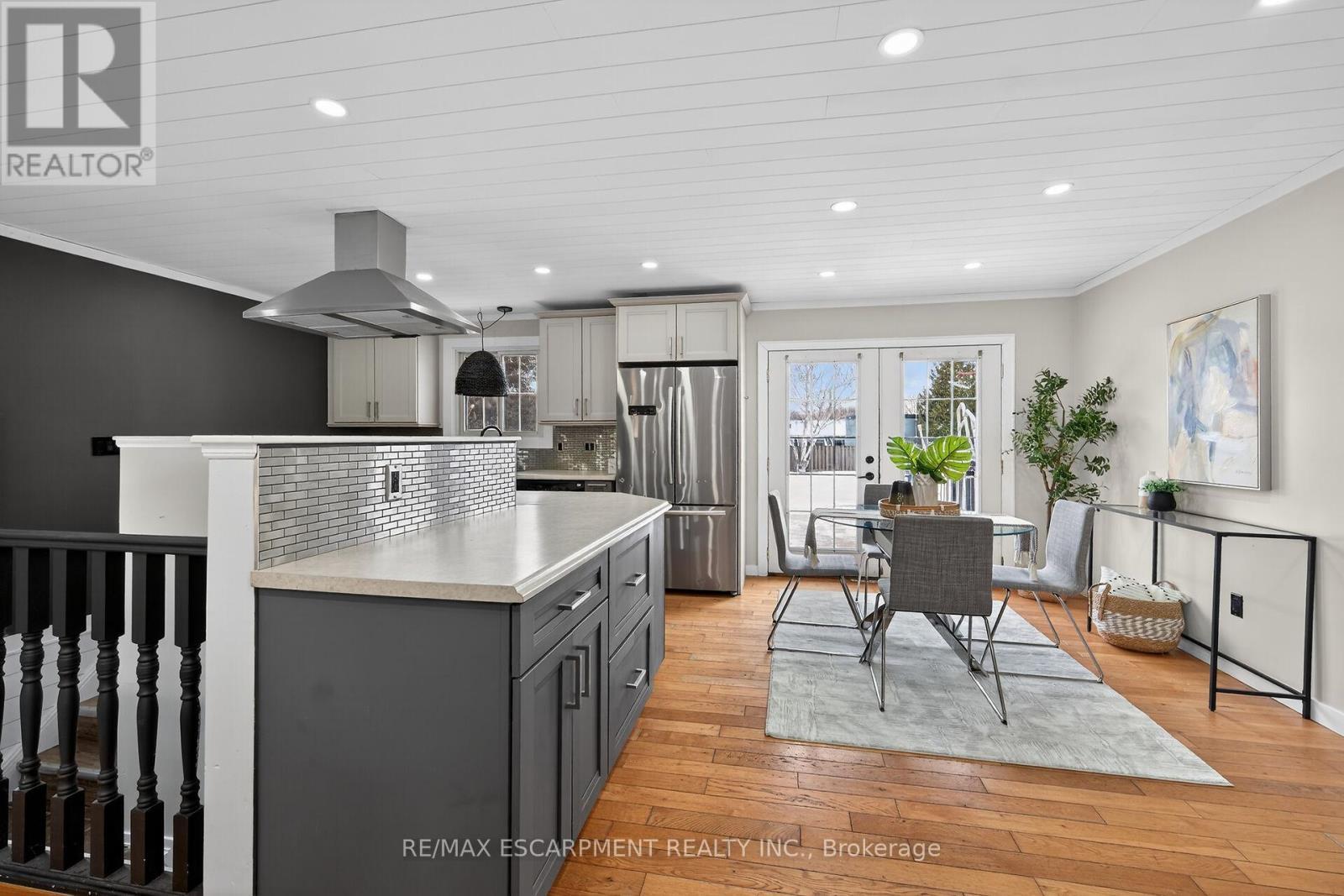 2470 Highway 24, Norfolk, ON - Indoor