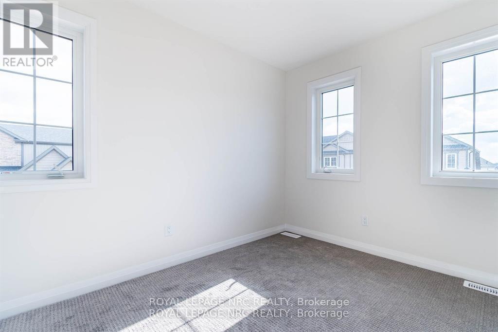 20 - 397 Garrison Road, Fort Erie (Lakeshore), ON - Indoor Photo Showing Other Room