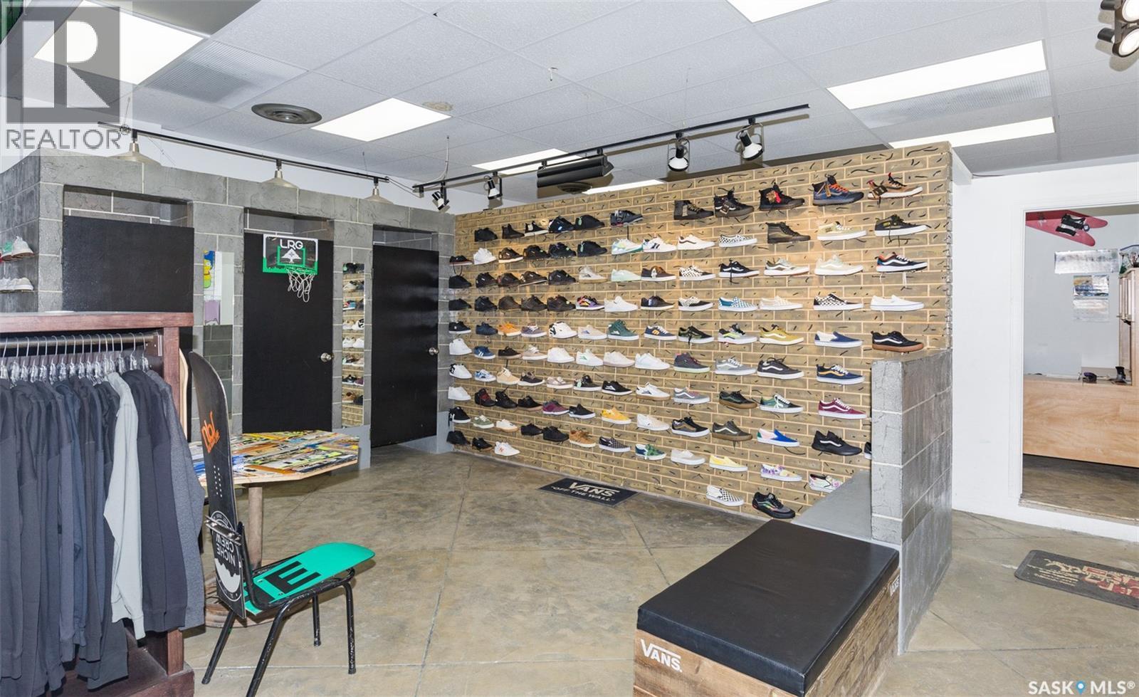 318 Main Street N, Moose Jaw, SK