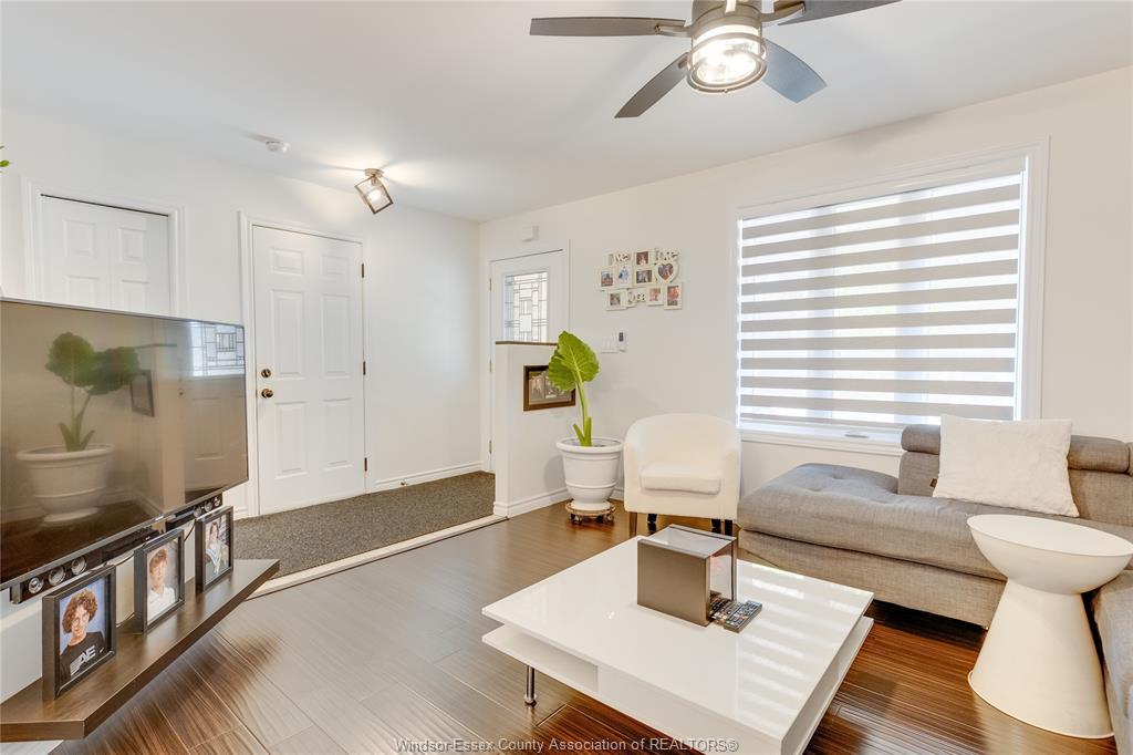 2446 Gatwick Avenue, Windsor, ON