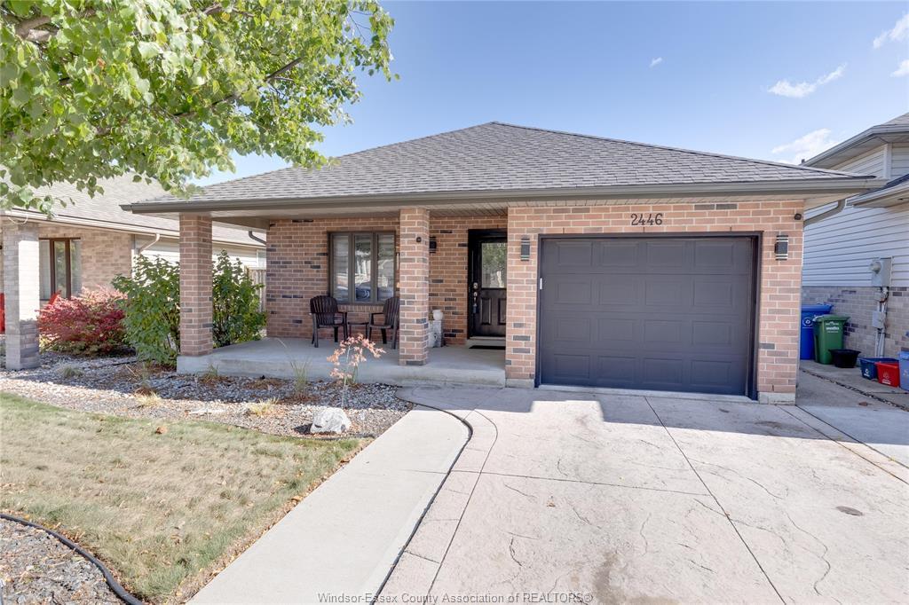 2446 Gatwick Avenue, Windsor, ON
