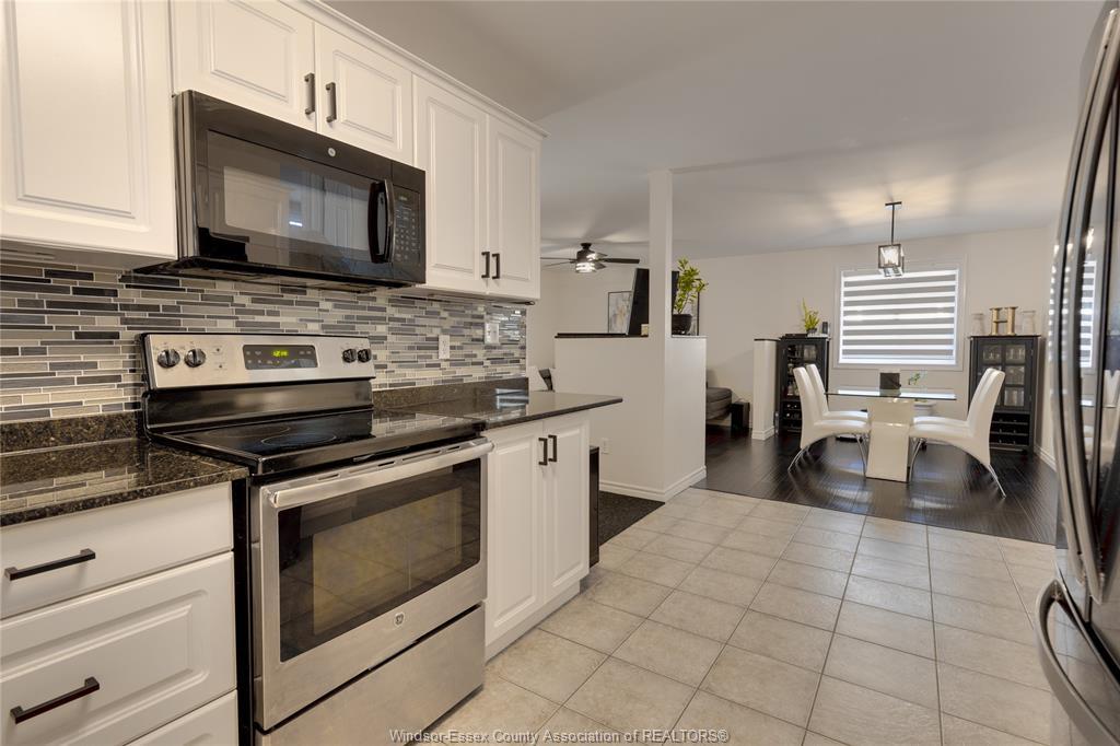 2446 Gatwick Avenue, Windsor, ON