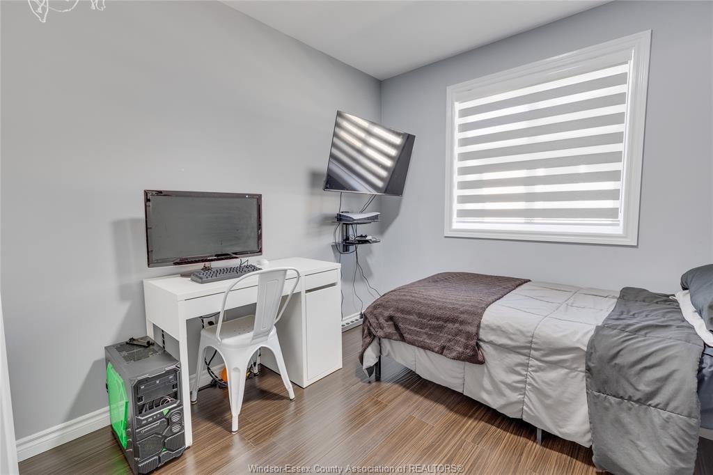 2446 Gatwick Avenue, Windsor, ON