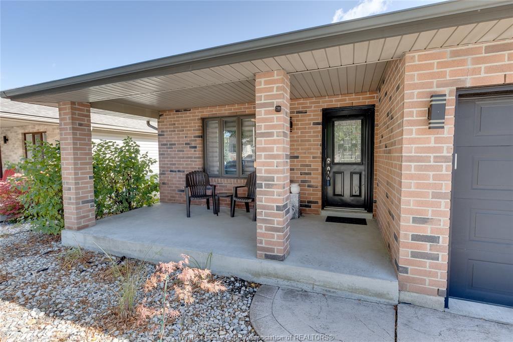 2446 Gatwick Avenue, Windsor, ON