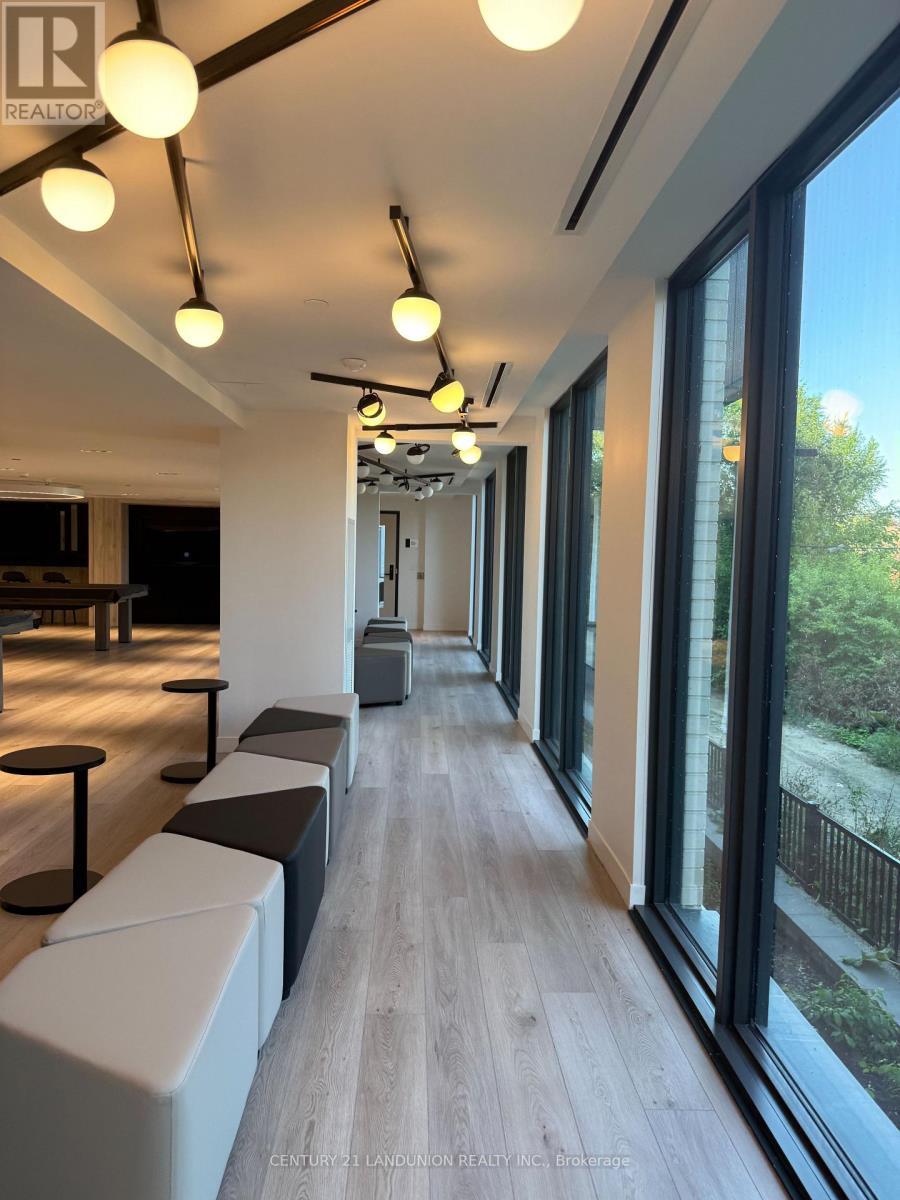 207 - 500 Wilson Avenue, Toronto, ON - Indoor