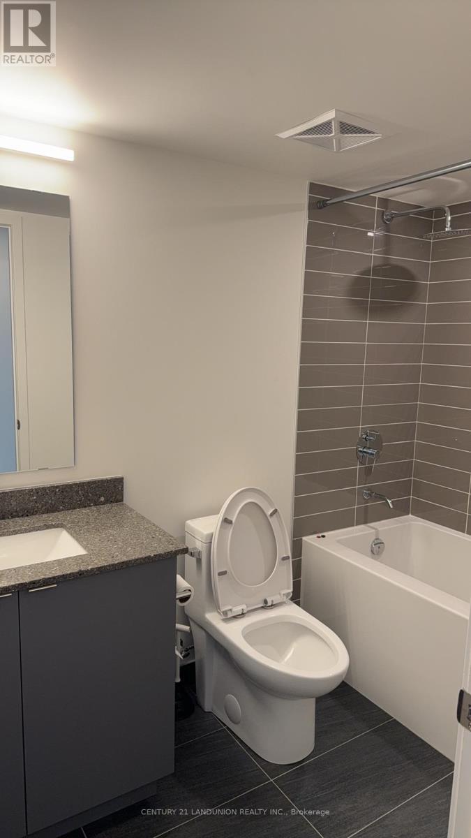 207 - 500 Wilson Avenue, Toronto, ON - Indoor Photo Showing Bathroom