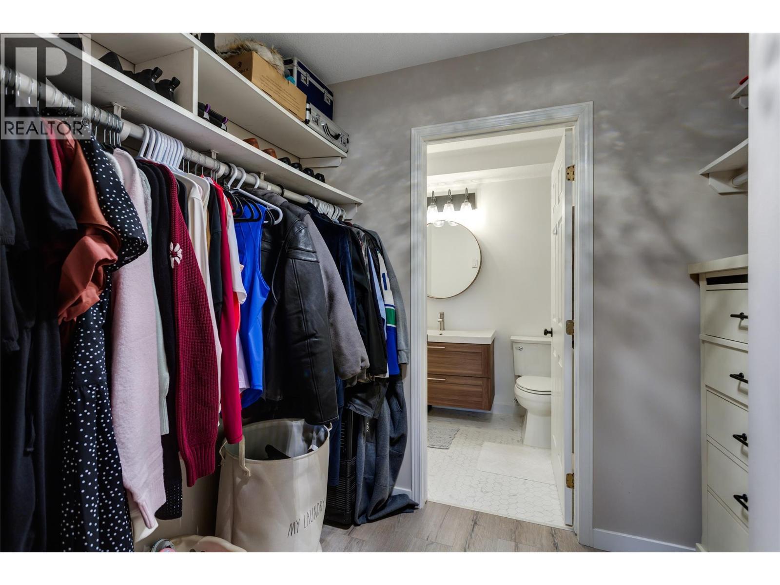 400 Sutton Crescent Unit# 110, Kelowna, BC - Indoor With Storage