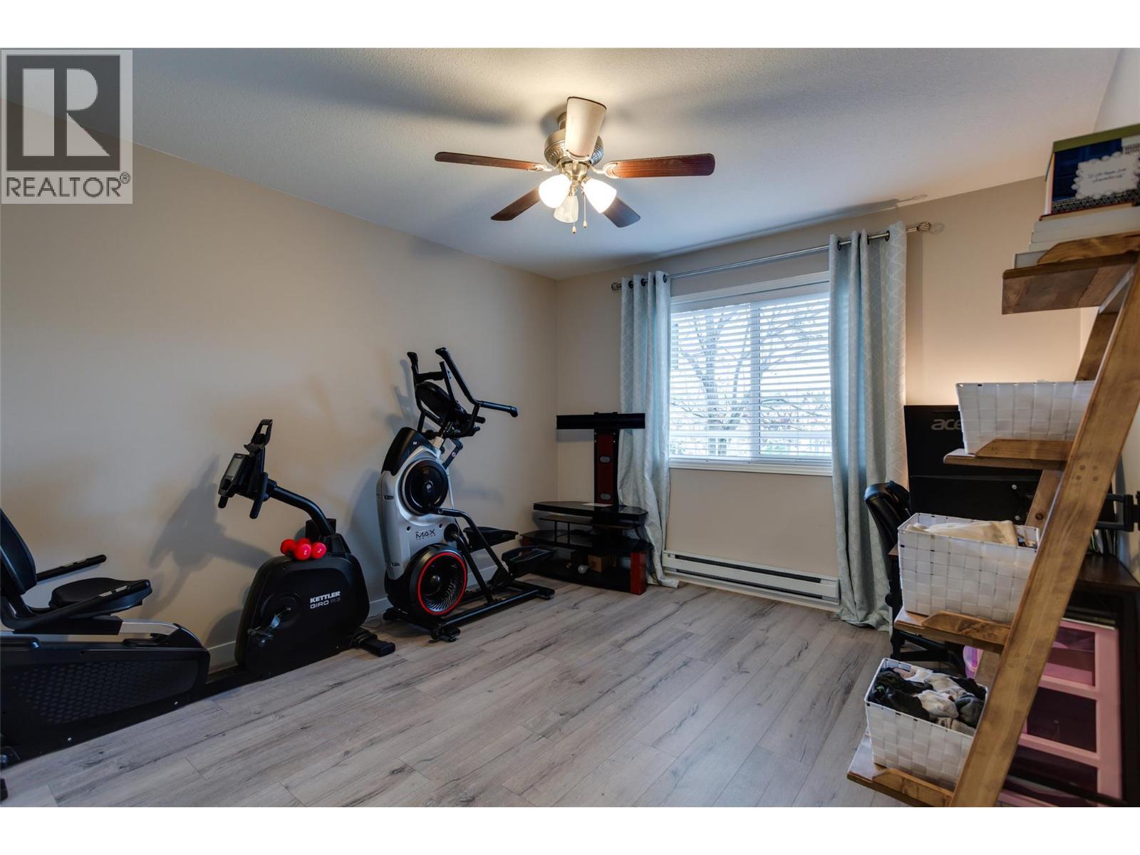 400 Sutton Crescent Unit# 110, Kelowna, BC - Indoor Photo Showing Gym Room