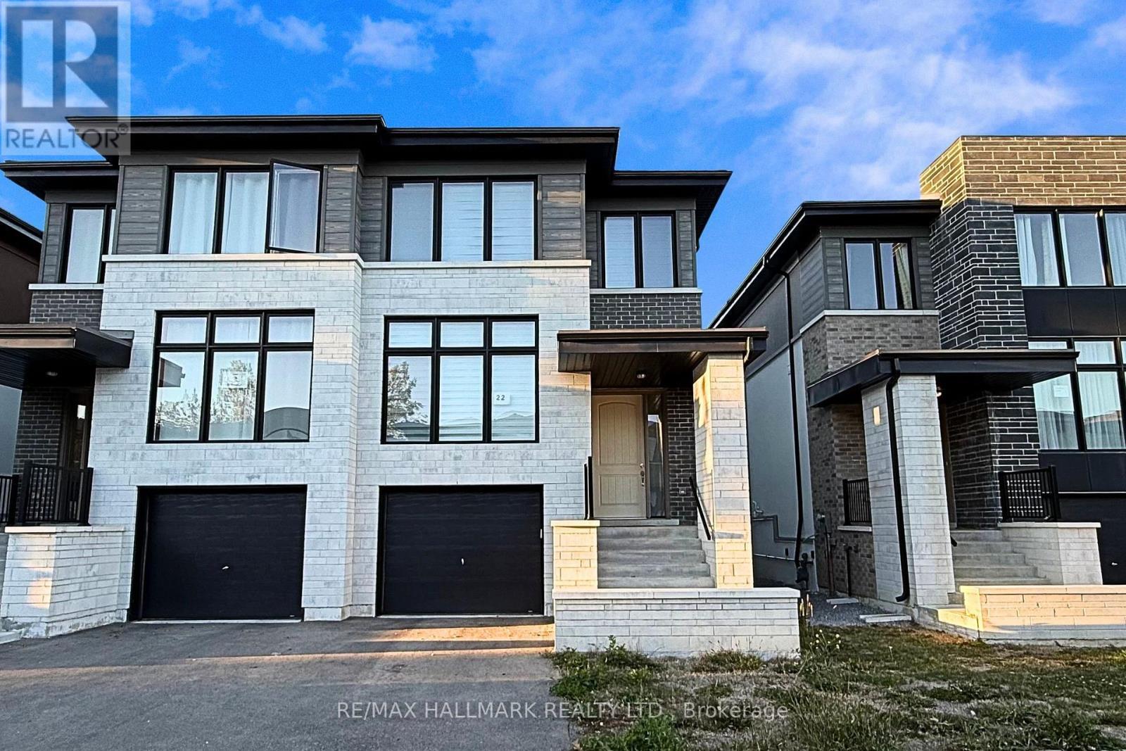 22 Direzze Court, Richmond Hill, ON - Outdoor With Facade
