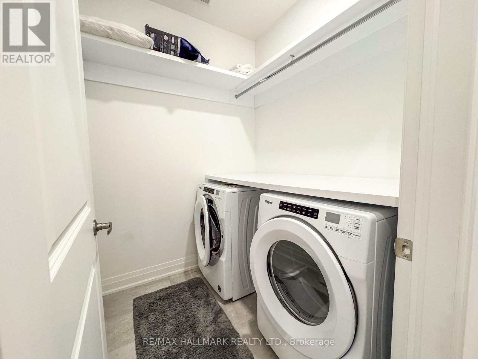22 Direzze Court, Richmond Hill, ON - Indoor Photo Showing Laundry Room