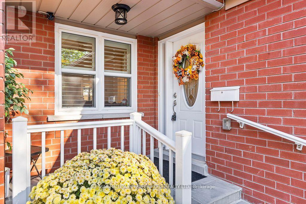 122 Thicket Crescent, Pickering, ON - Outdoor With Exterior