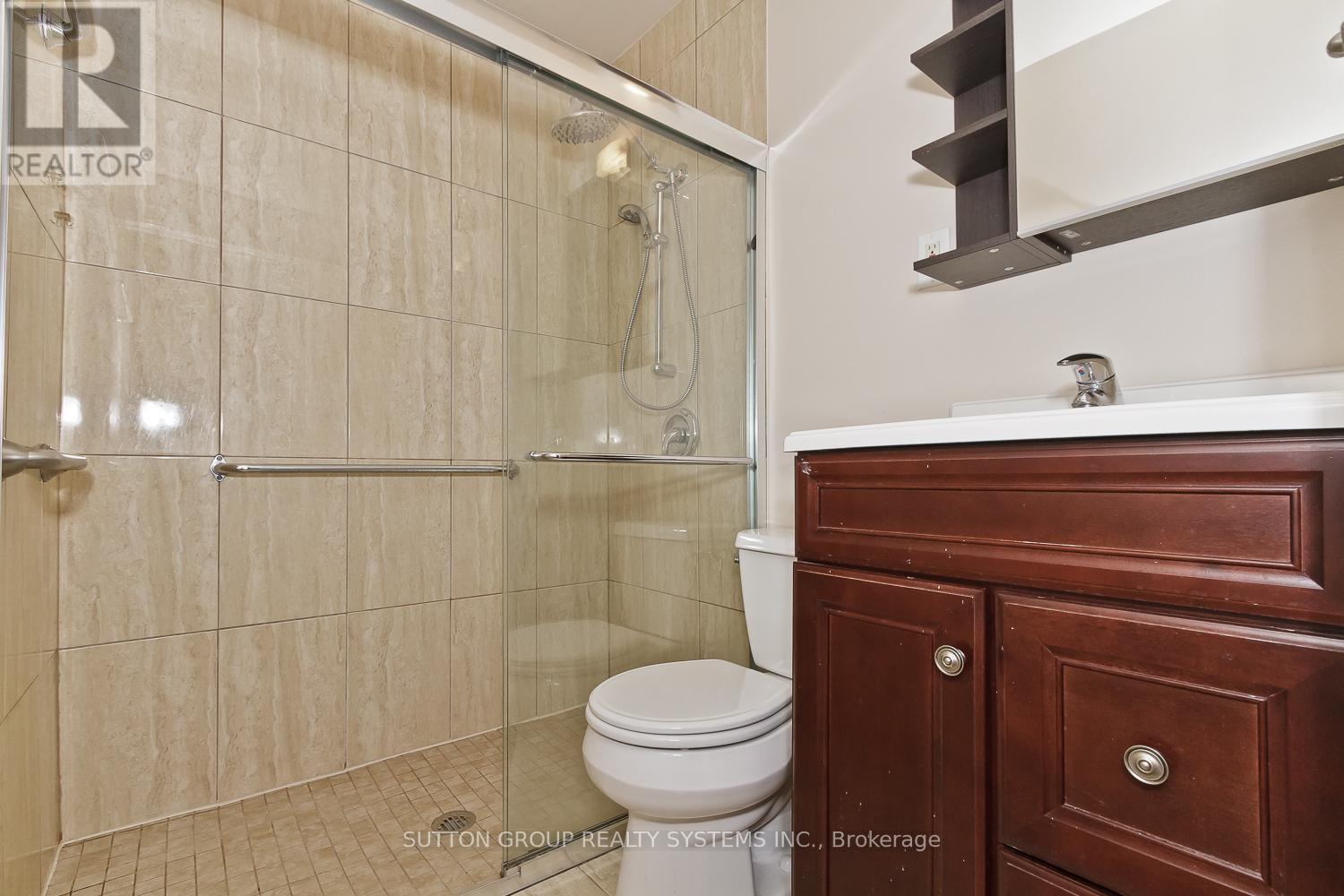 36 Doddington Drive, Toronto, ON - Indoor Photo Showing Bathroom