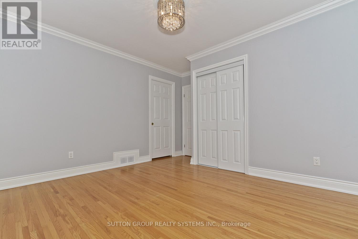 36 Doddington Drive, Toronto, ON - Indoor Photo Showing Other Room