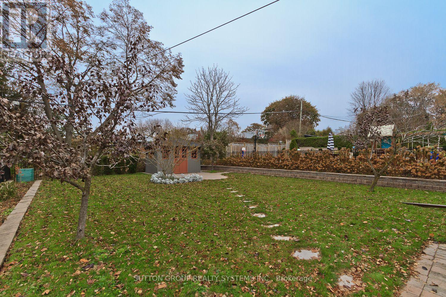 36 Doddington Drive, Toronto, ON - Outdoor