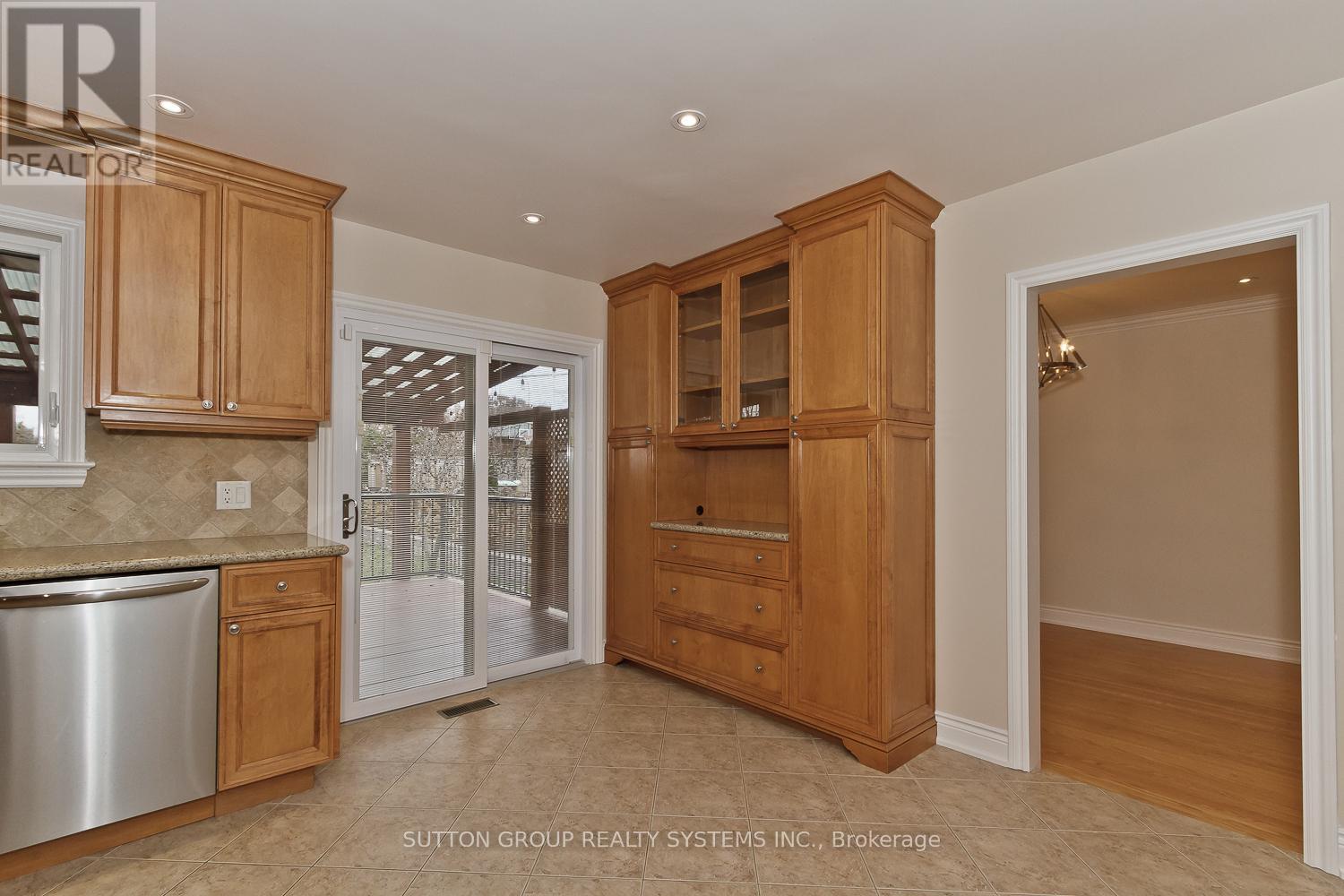 36 Doddington Drive, Toronto, ON - Indoor