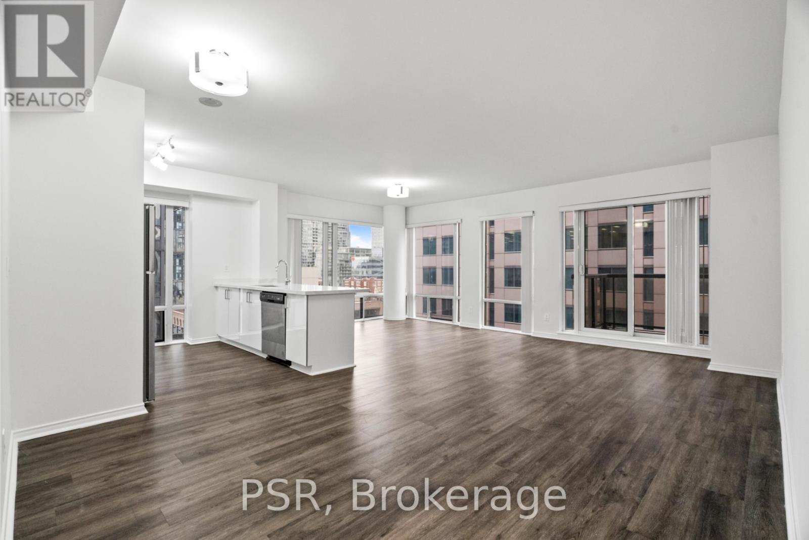 1116 - 50 John Street, Toronto, ON - Indoor Photo Showing Living Room