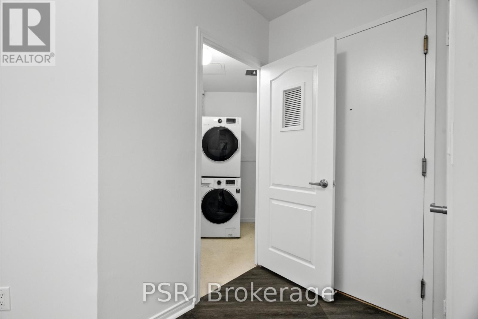 1116 - 50 John Street, Toronto, ON - Indoor Photo Showing Laundry Room