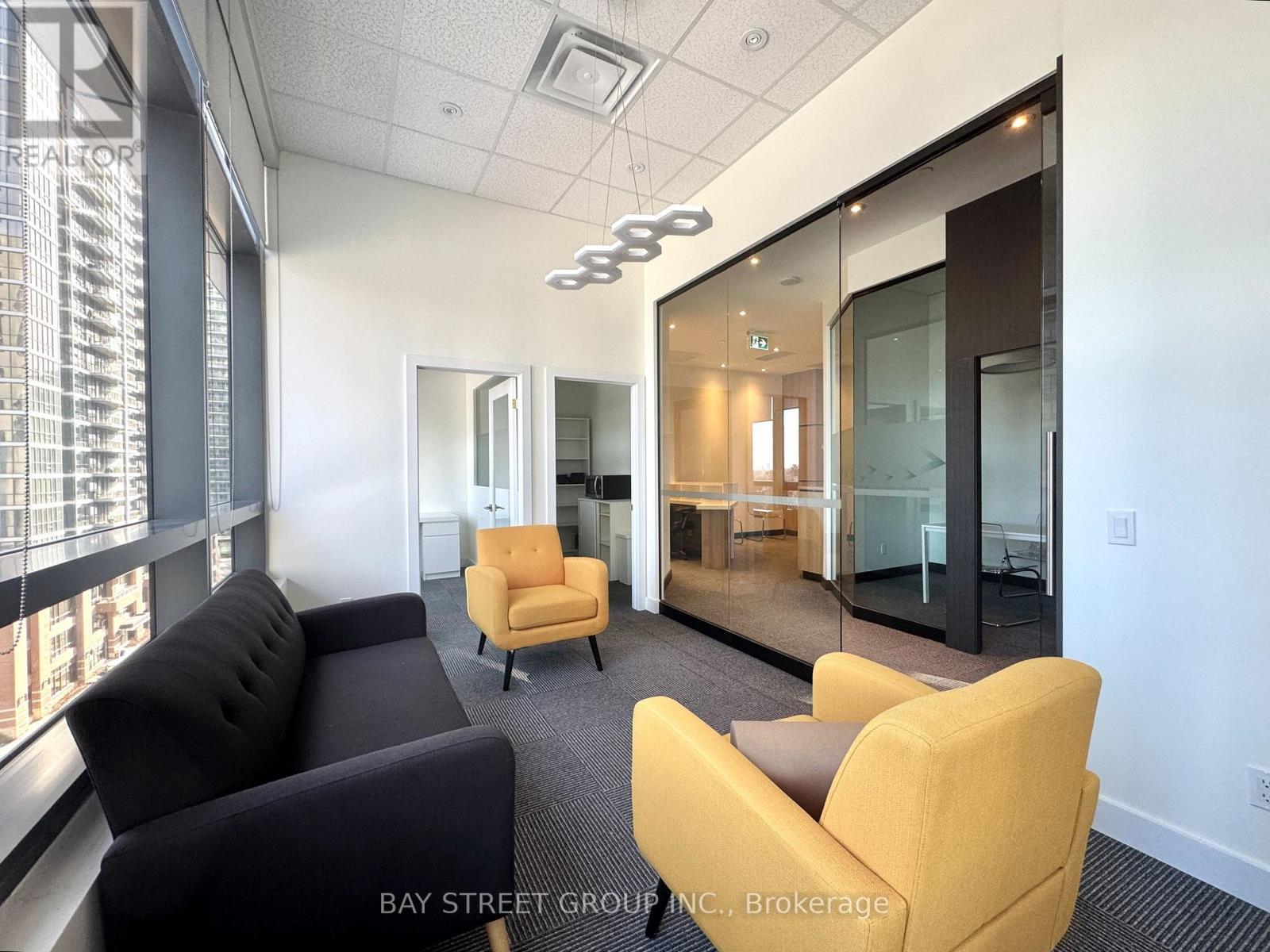 403 - 4789 Yonge Street, Toronto, ON