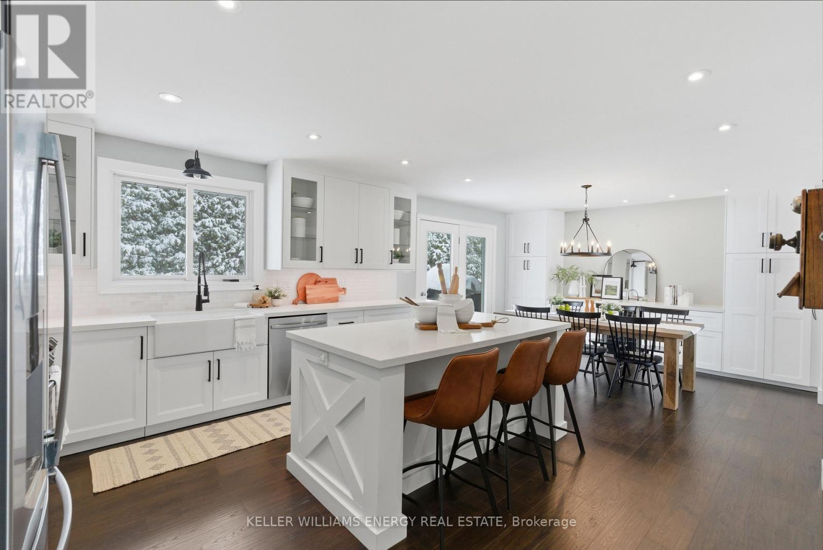 307 Fleetwood Road, Kawartha Lakes (Manvers), ON - Indoor