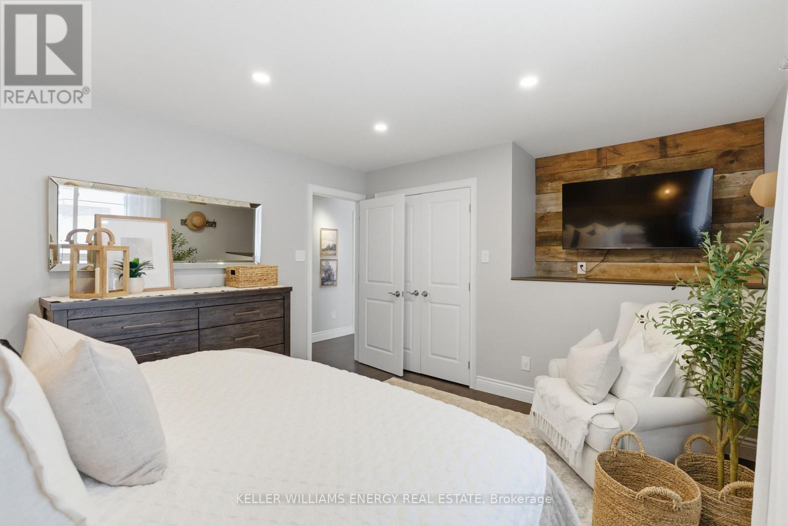 307 Fleetwood Road, Kawartha Lakes (Manvers), ON - Indoor