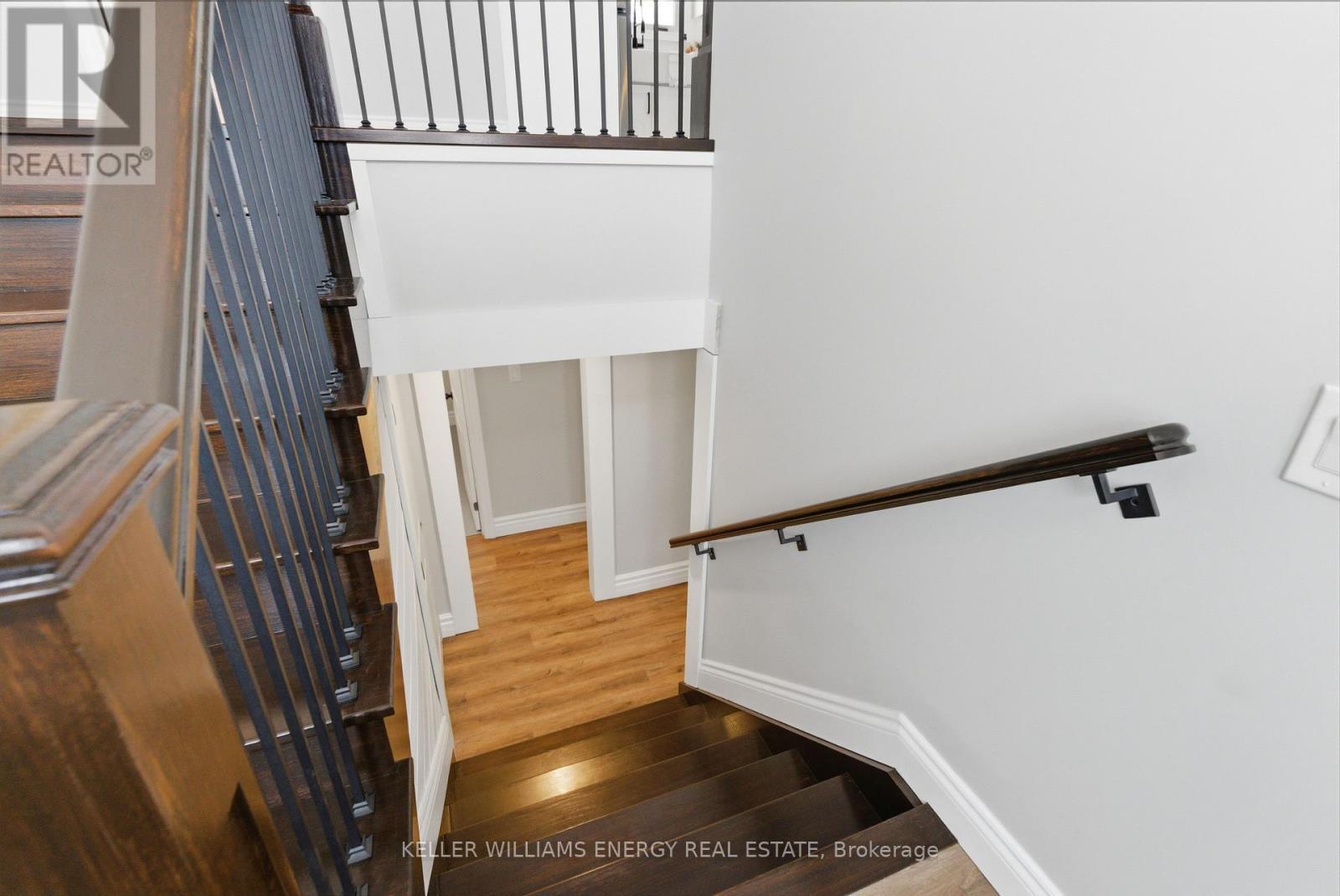 307 Fleetwood Road, Kawartha Lakes (Manvers), ON - Indoor Photo Showing Other Room