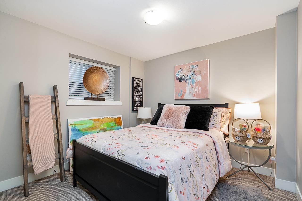 19079 67A Avenue, Surrey, BC - Indoor Photo Showing Bedroom