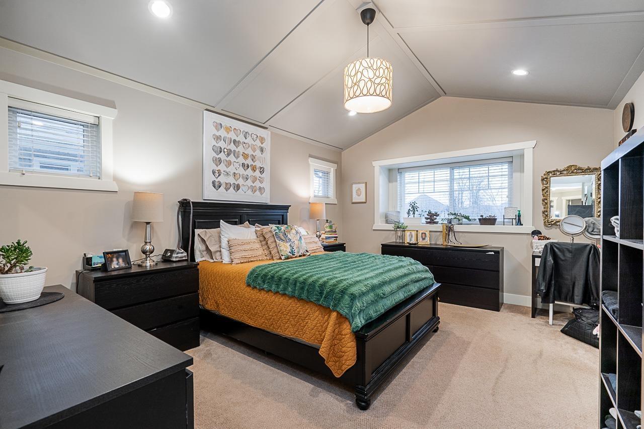 19079 67A Avenue, Surrey, BC - Indoor Photo Showing Bedroom