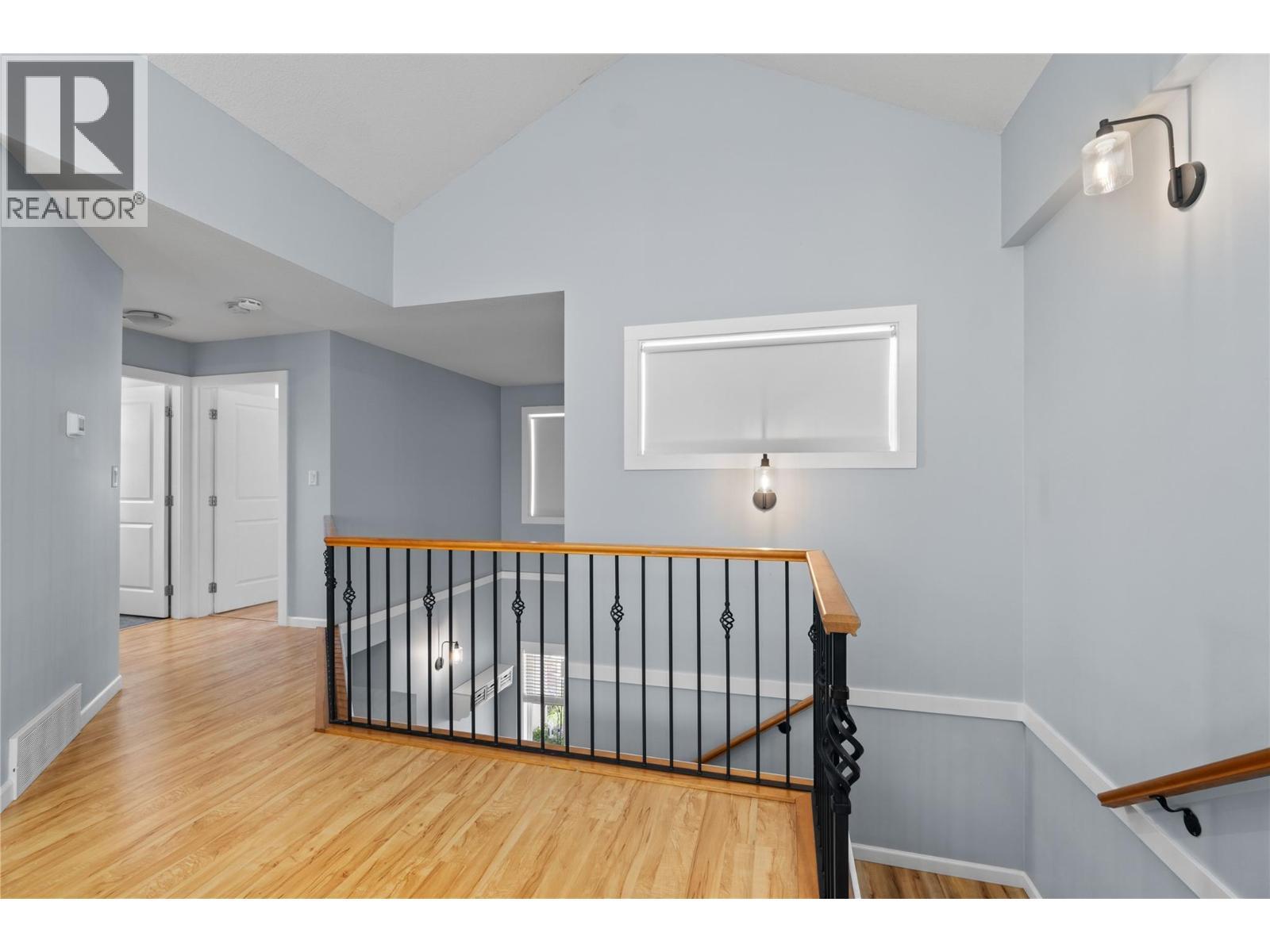 801 20 Street Ne Unit# 27, Salmon Arm, BC - Indoor Photo Showing Other Room