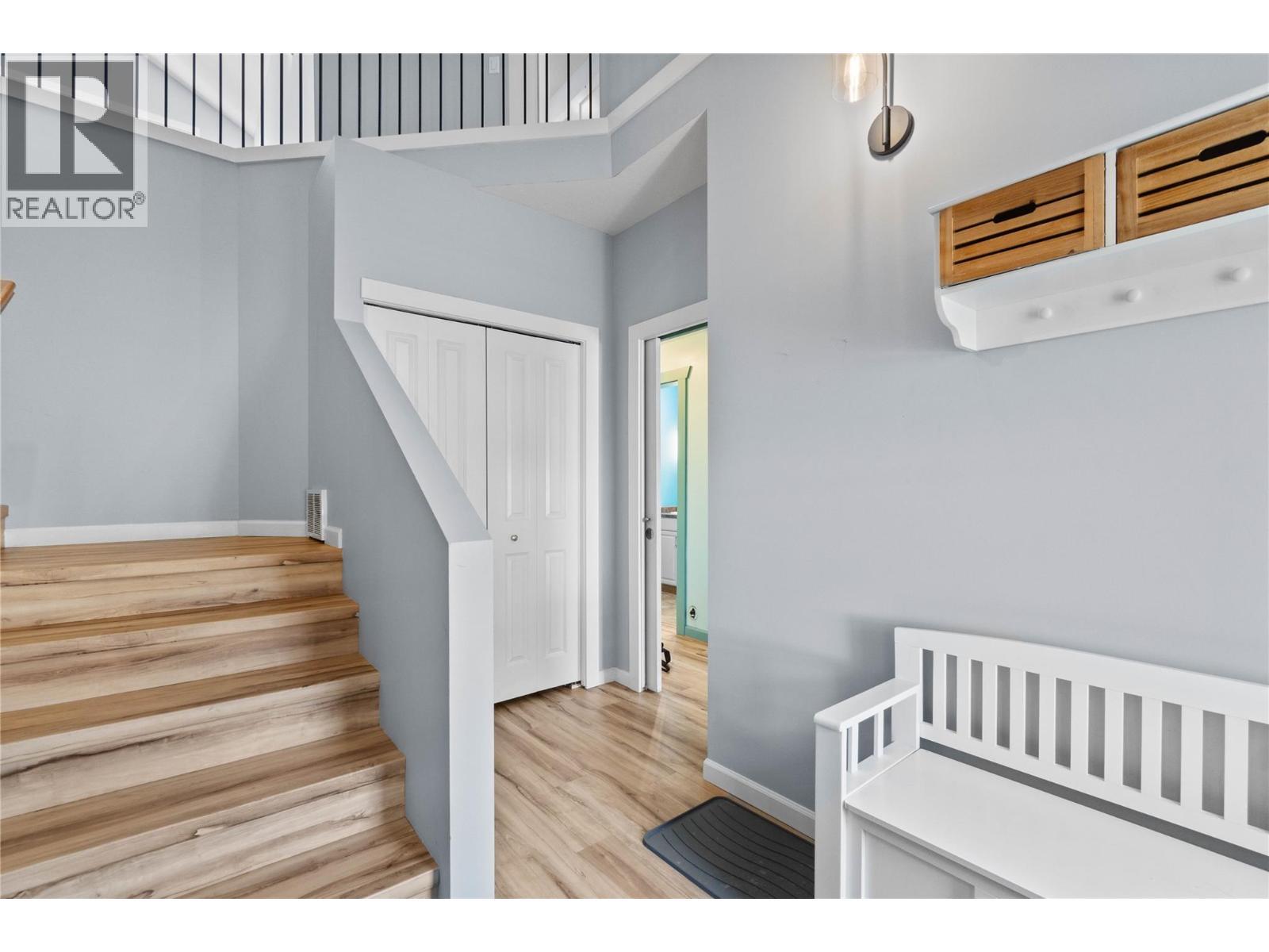 801 20 Street Ne Unit# 27, Salmon Arm, BC - Indoor Photo Showing Other Room