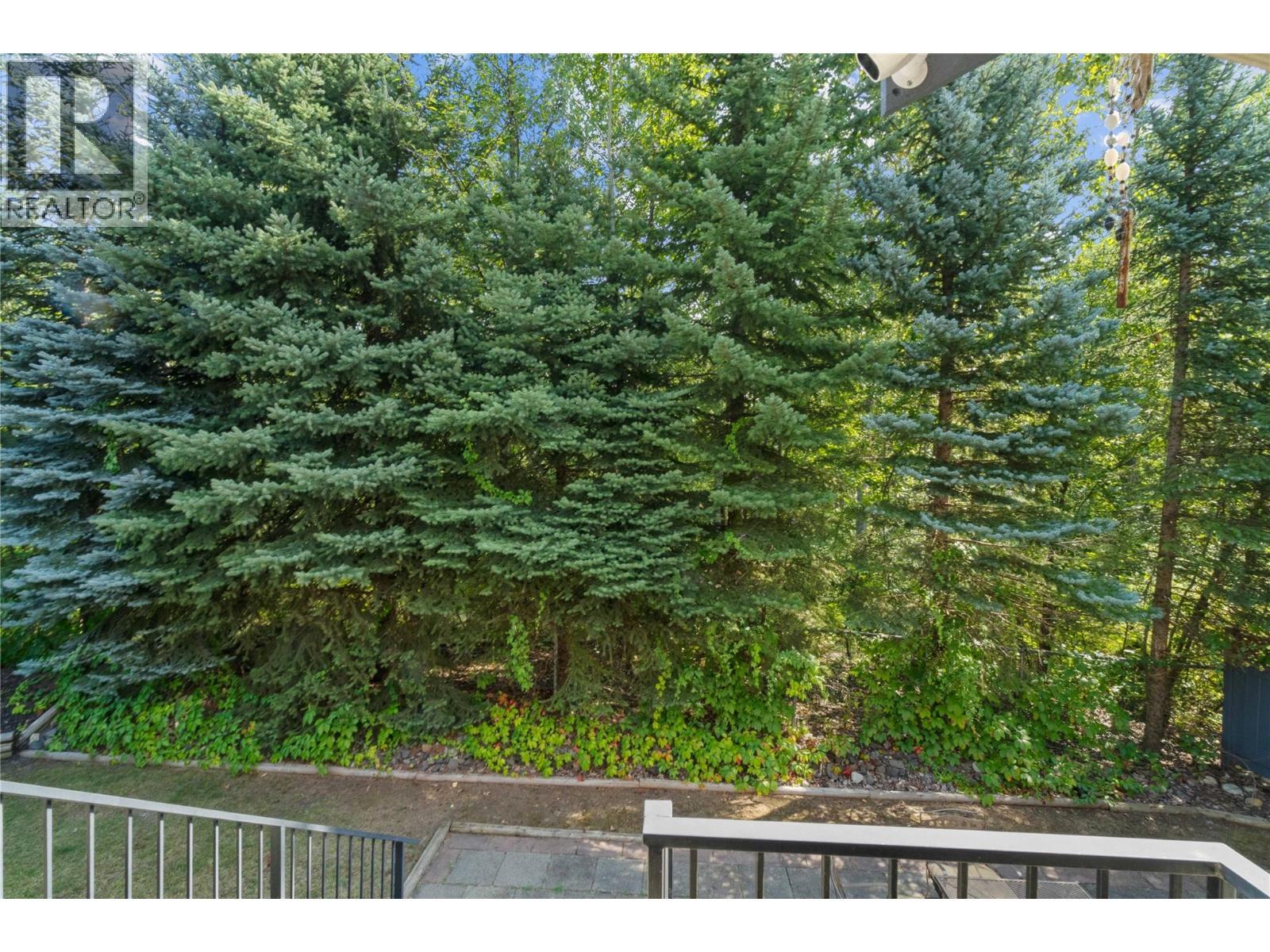 801 20 Street Ne Unit# 27, Salmon Arm, BC - Outdoor