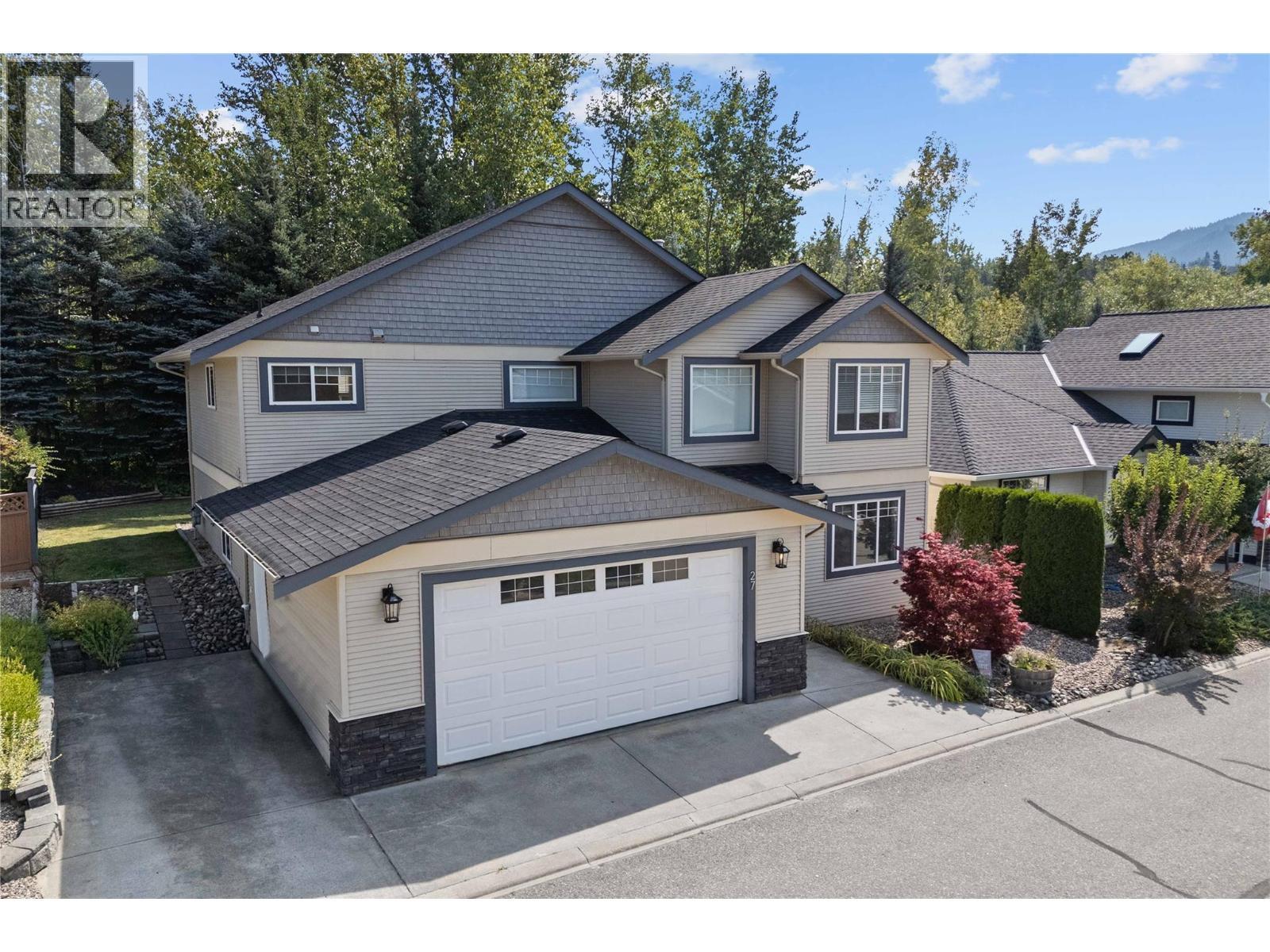 801 20 Street Ne Unit# 27, Salmon Arm, BC - Outdoor