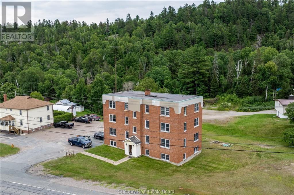 101 Service Road Unit# 1, Onaping, ON - Outdoor