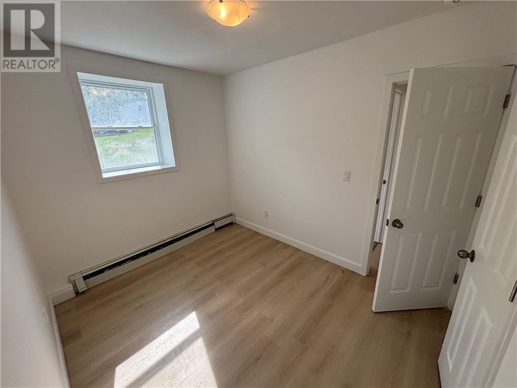 101 Service Road Unit# 1, Onaping, ON - Indoor Photo Showing Other Room