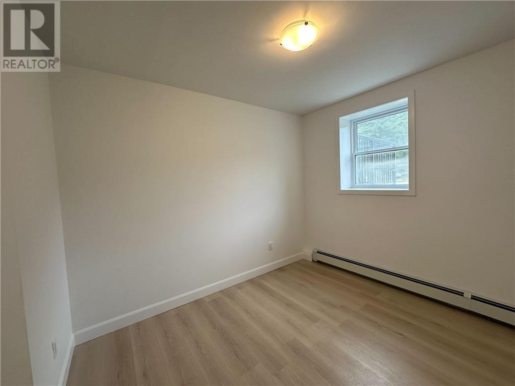 101 Service Road Unit# 1, Onaping, ON - Indoor Photo Showing Other Room