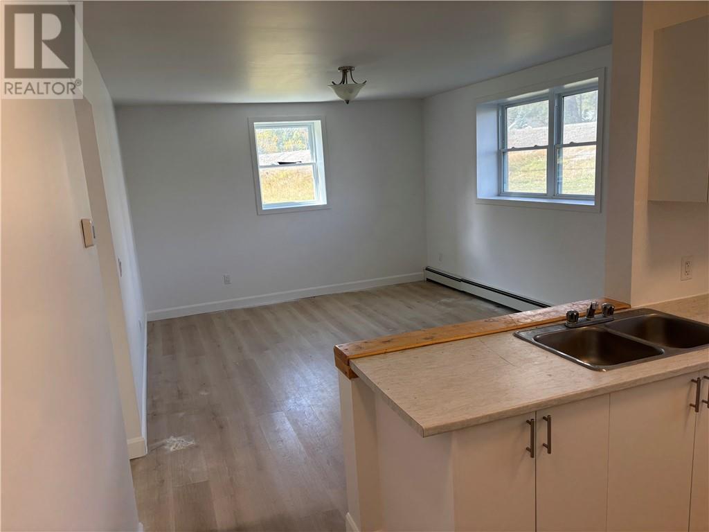 101 Service Road Unit# 1, Onaping, ON - Indoor