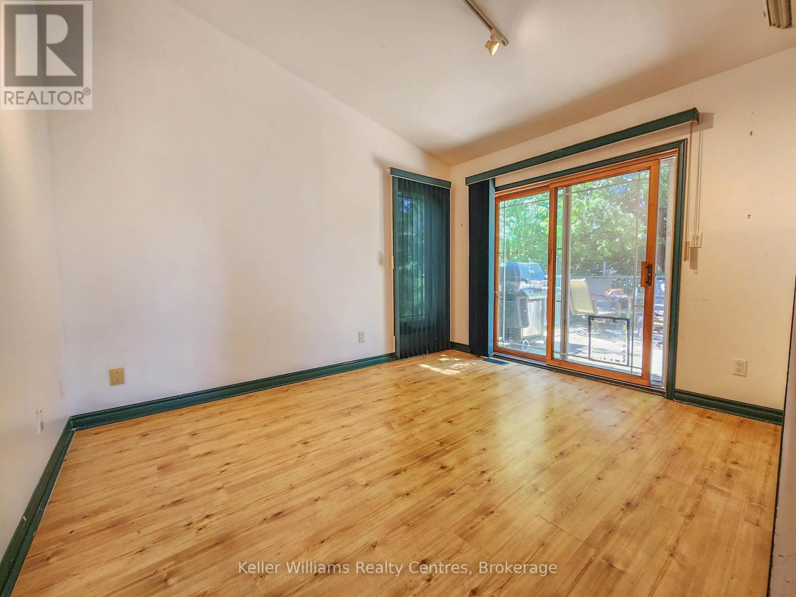 37 Reid'S Pt Rd, South Bruce Peninsula, ON - Indoor Photo Showing Other Room