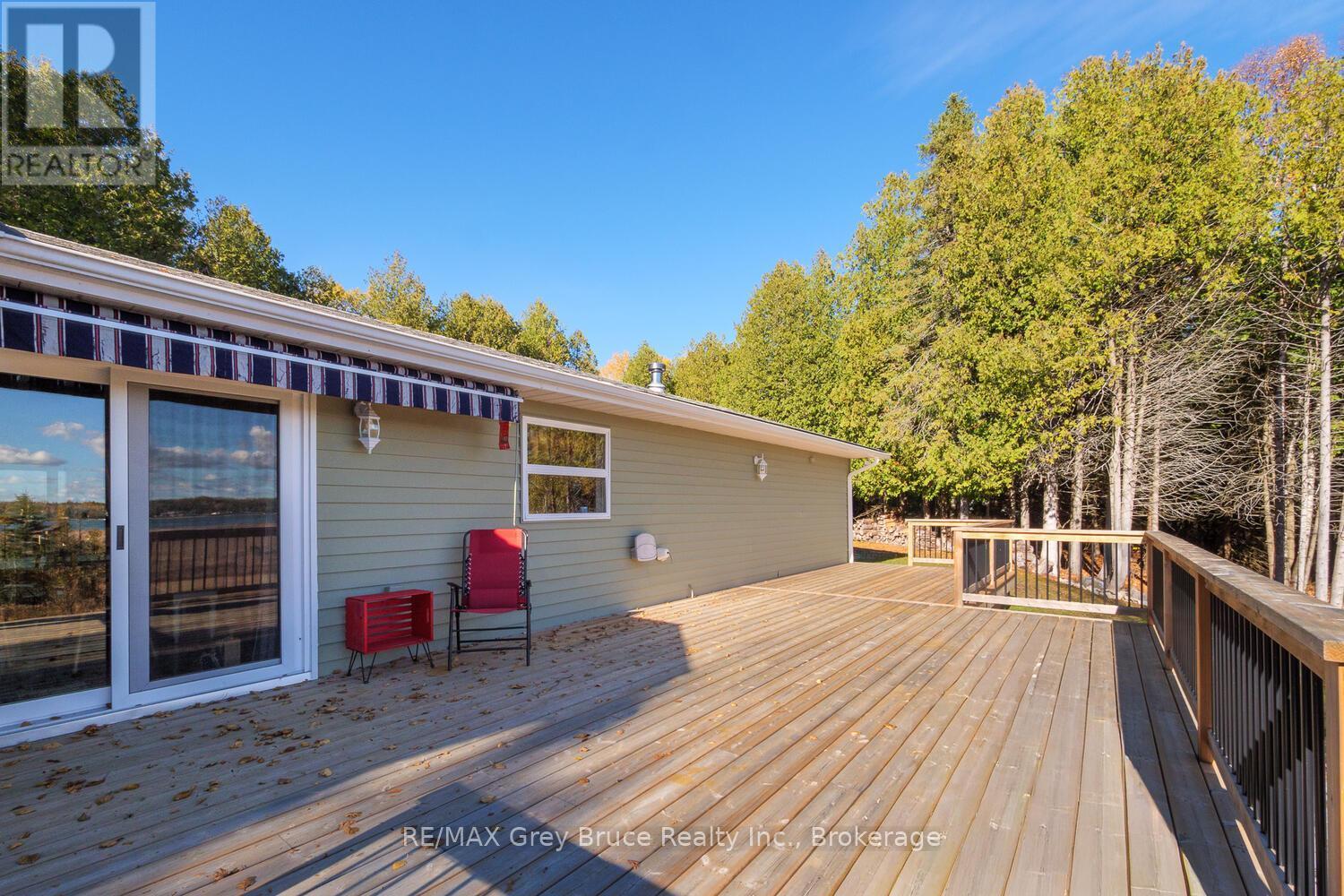 109 Widgeon Cove Road, Northern Bruce Peninsula, ON - Outdoor With Deck Patio Veranda With Exterior