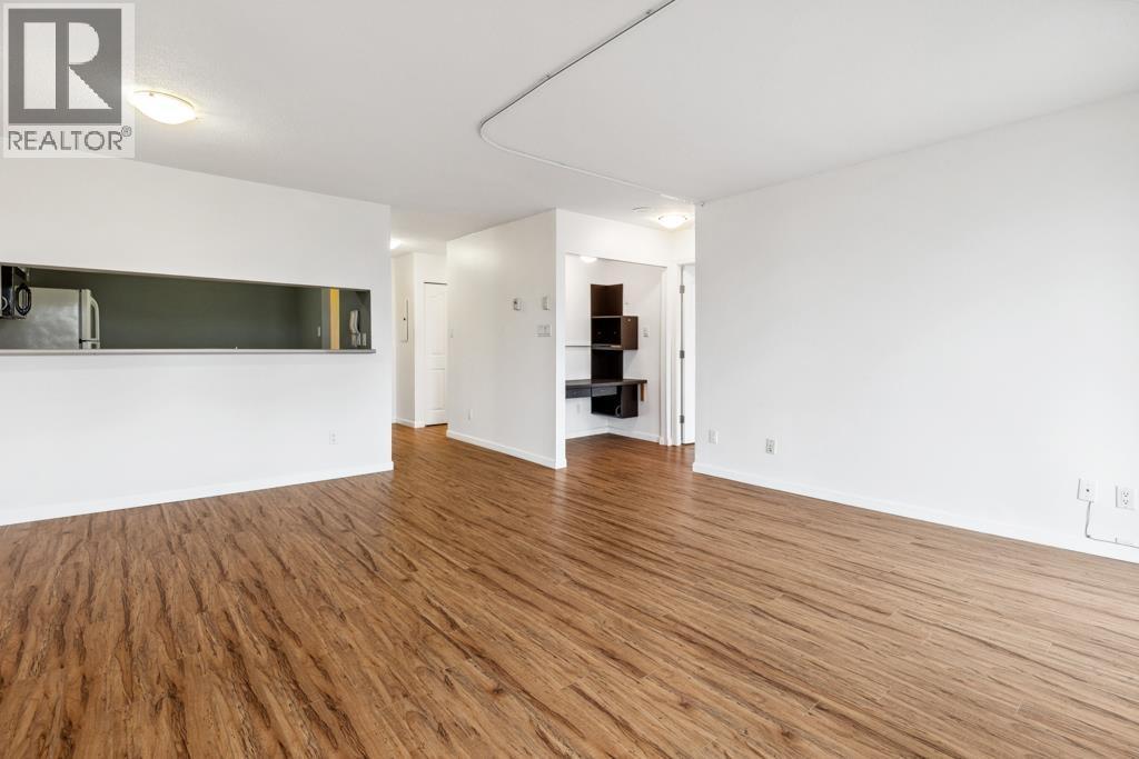 605 7108 Edmonds Street, Burnaby, BC - Indoor