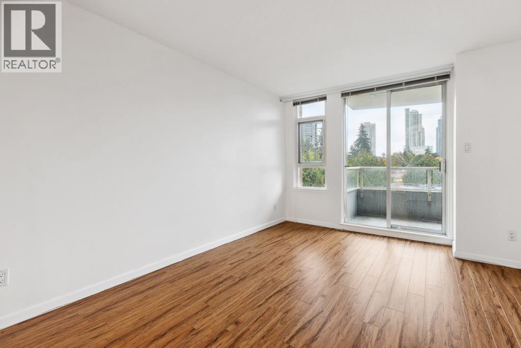605 7108 Edmonds Street, Burnaby, BC - Indoor Photo Showing Other Room