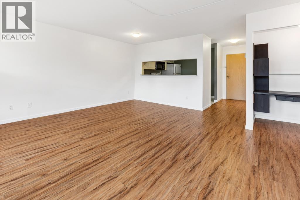 605 7108 Edmonds Street, Burnaby, BC - Indoor