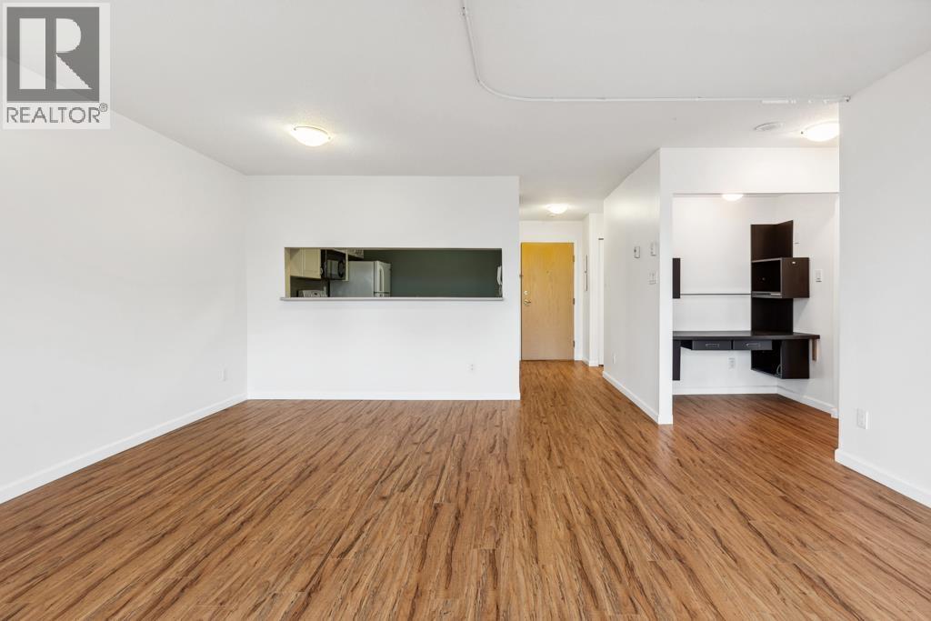 605 7108 Edmonds Street, Burnaby, BC - Indoor