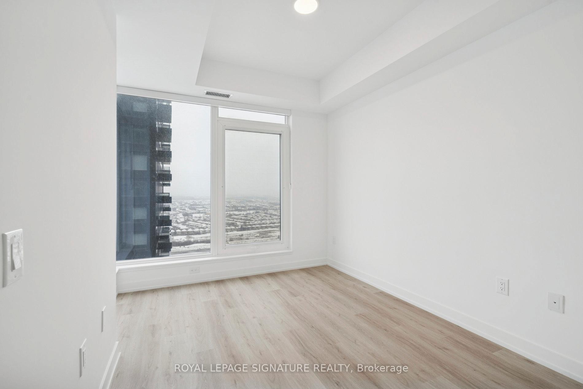 3012-395 Square One Drive, Mississauga, ON - Indoor Photo Showing Other Room