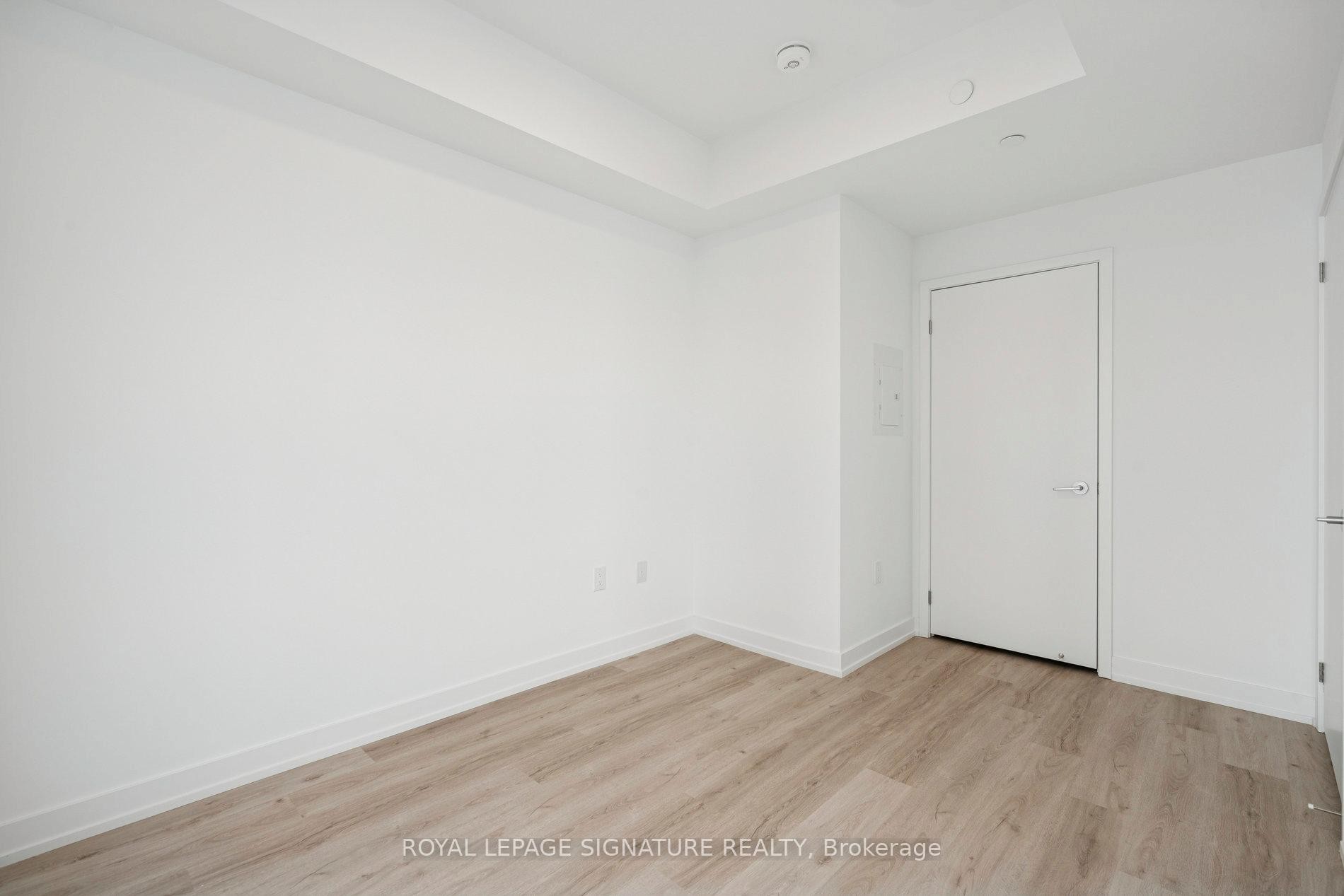 3012-395 Square One Drive, Mississauga, ON - Indoor Photo Showing Other Room