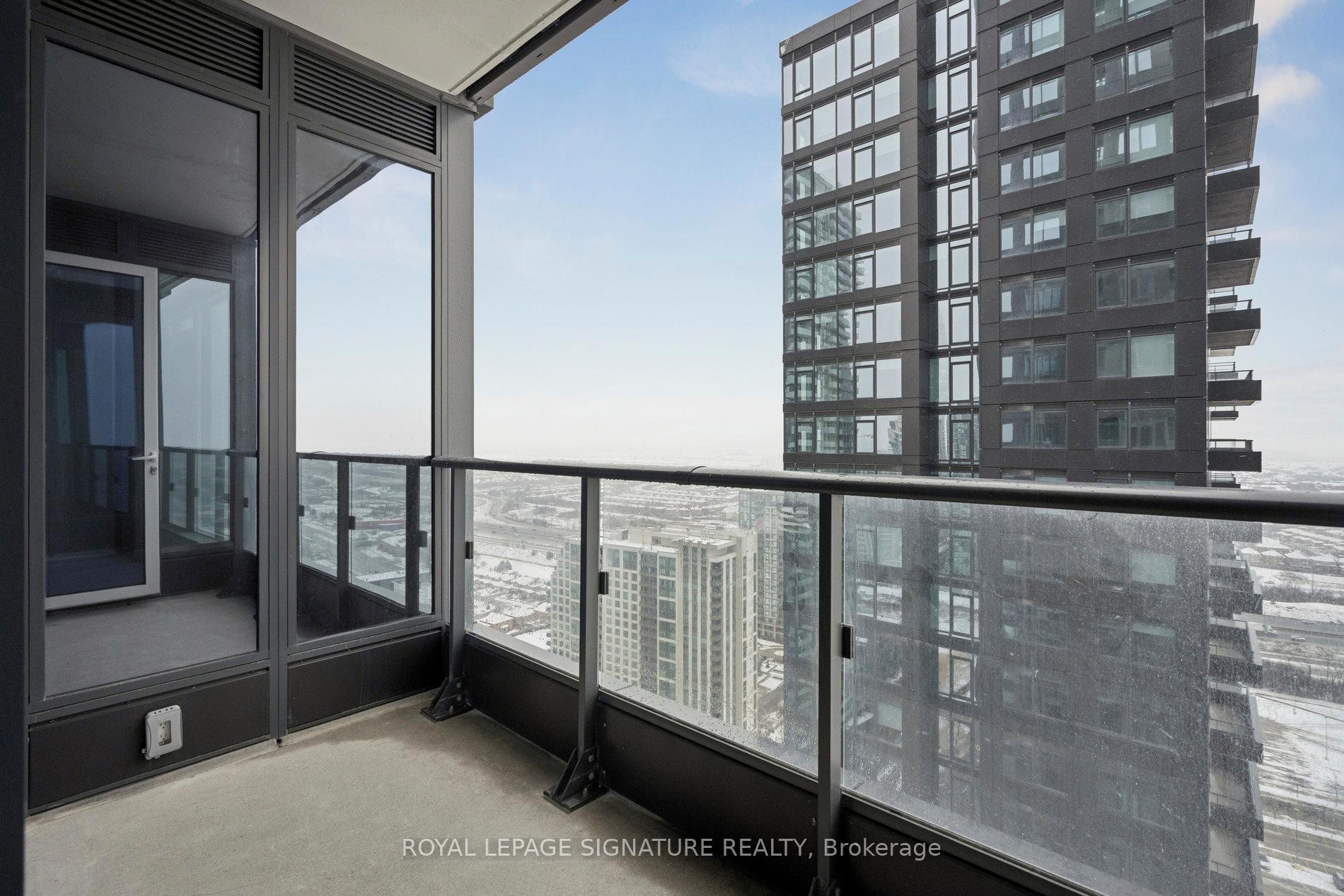 3012-395 Square One Drive, Mississauga, ON - Outdoor With Exterior