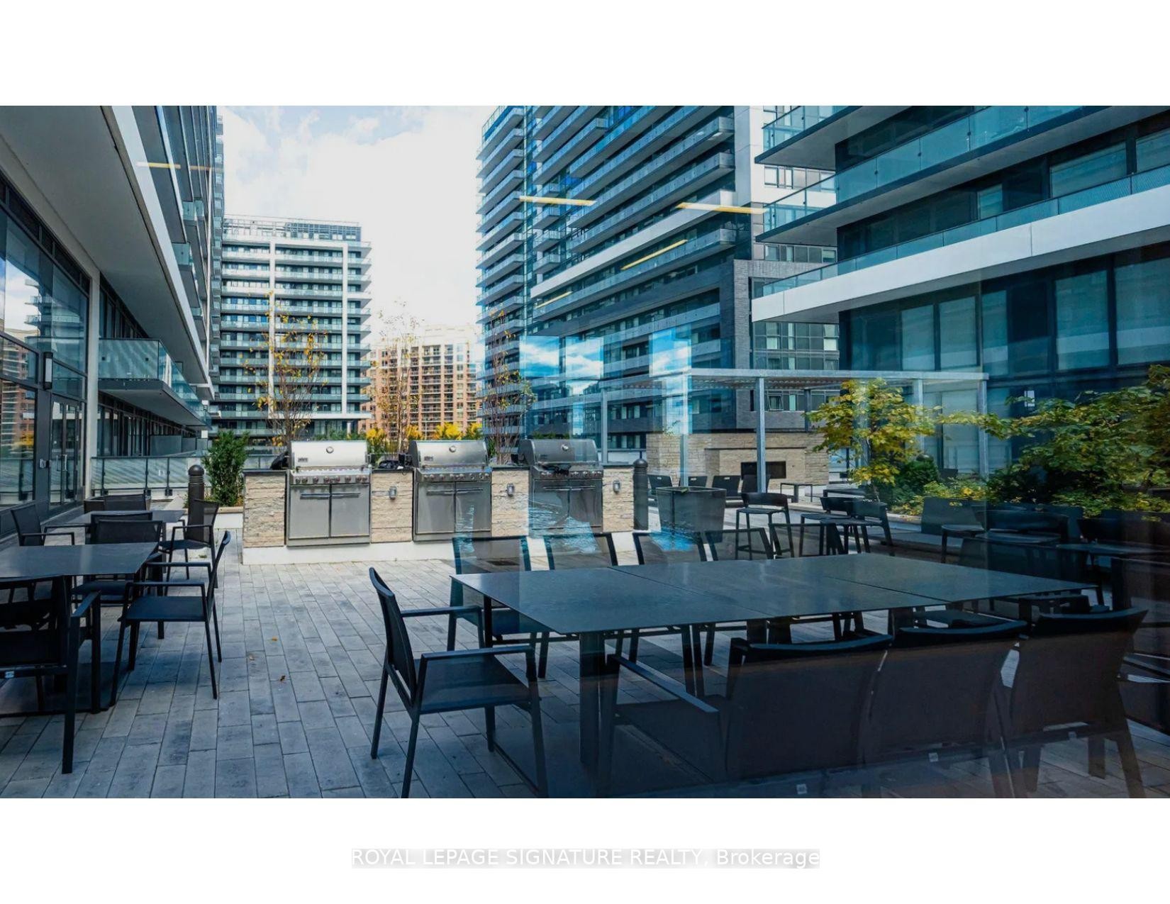 Ph06-95 Oneida Crescent, Richmond Hill, ON - Outdoor