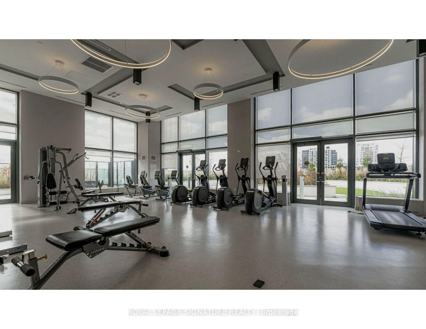 Ph06-95 Oneida Crescent, Richmond Hill, ON - Indoor Photo Showing Gym Room