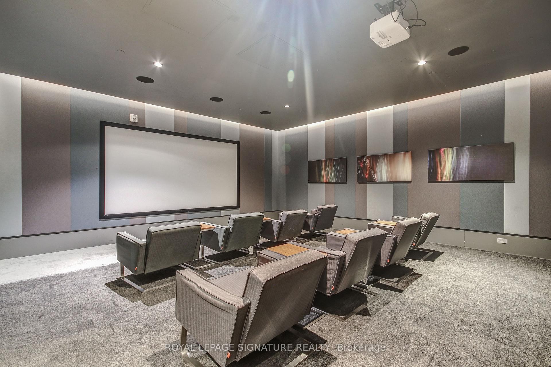 202-2550 Eglinton Avenue W, Mississauga, ON - Indoor Photo Showing Other Room