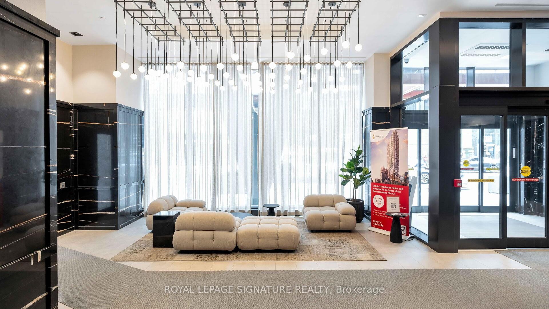 3607-108 Peter Street S, Toronto, ON - Indoor Photo Showing Other Room