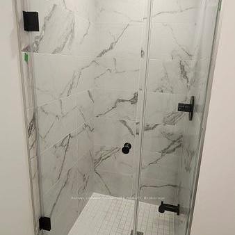 3607-108 Peter Street S, Toronto, ON - Indoor Photo Showing Bathroom