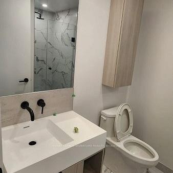 3607-108 Peter Street S, Toronto, ON - Indoor Photo Showing Bathroom